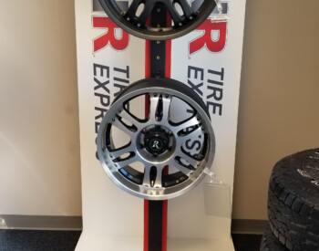 RNR Tire Express display going HARD!